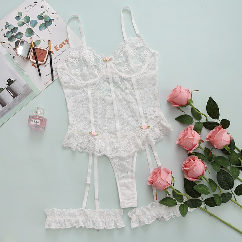 White Lace Ruffled Bridal Lingerie Set