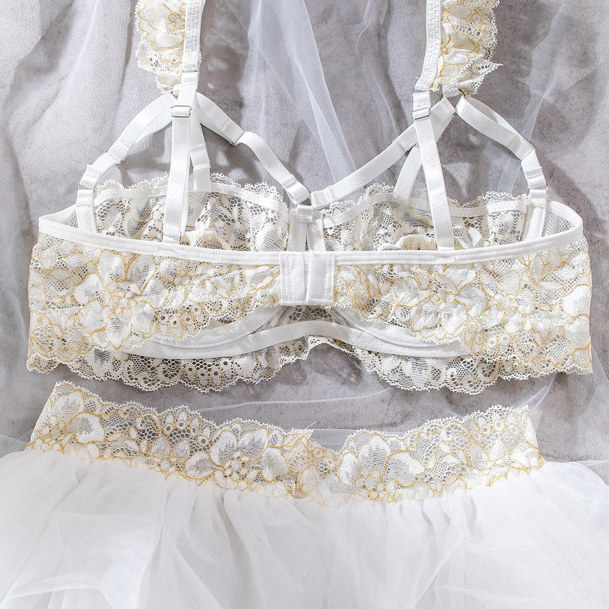 Floral Lace Underwire Lingerie Set